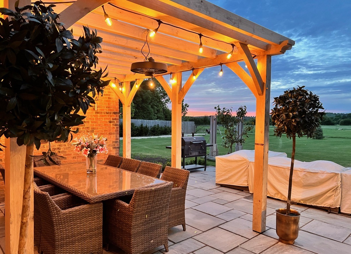 Pergola 1 Warwickshire